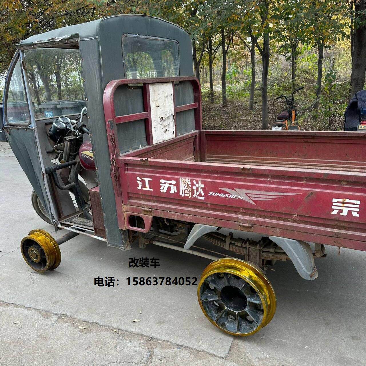 轨道车牵引车驱动车运输车工程车铁路施工车运输物料一车两用