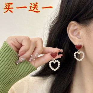 新款心形珍珠耳钉S925银红色爱心耳环小众设计感简约气质紫色耳饰