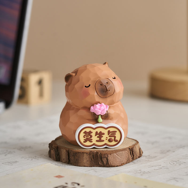 卡皮巴拉办公室小摆件莫生气工位