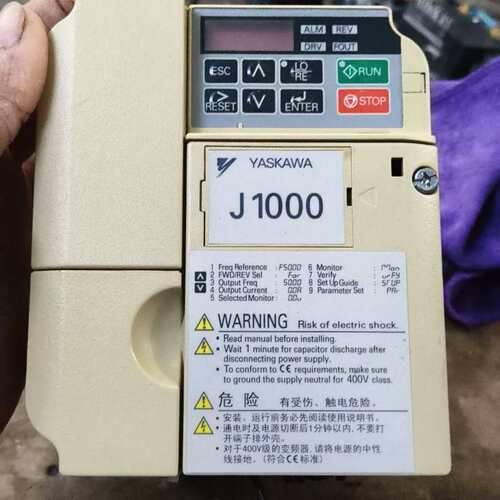 议价安川变频器J1000系列0.75KW/1.5KW三台。可维修