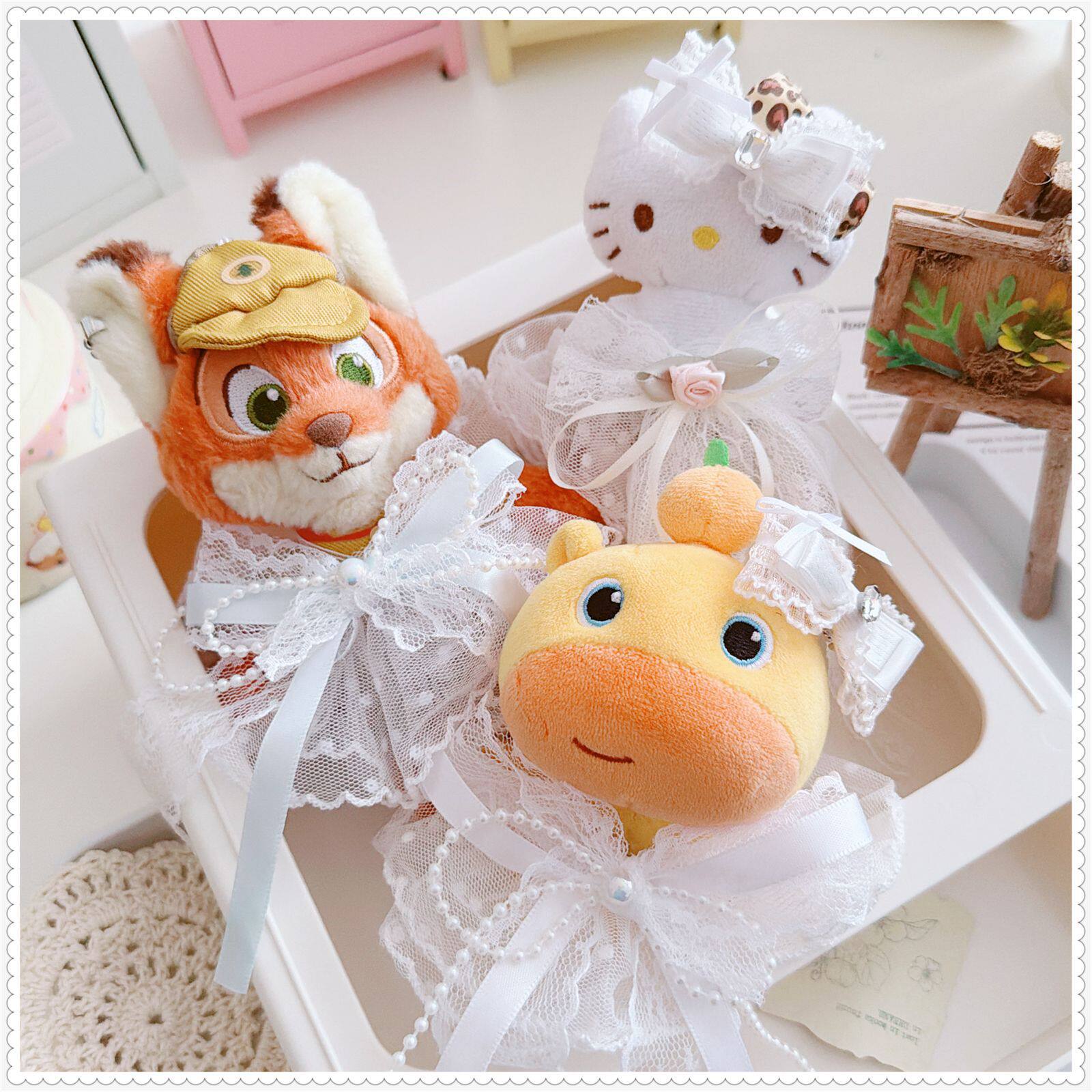 仅衣服】尼克小狐狸挂件娃衣服朱迪钥匙扣水豚噜噜kitty娃衣白裙