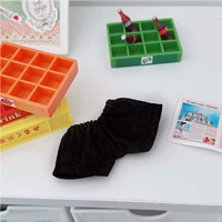 Черные джинсы