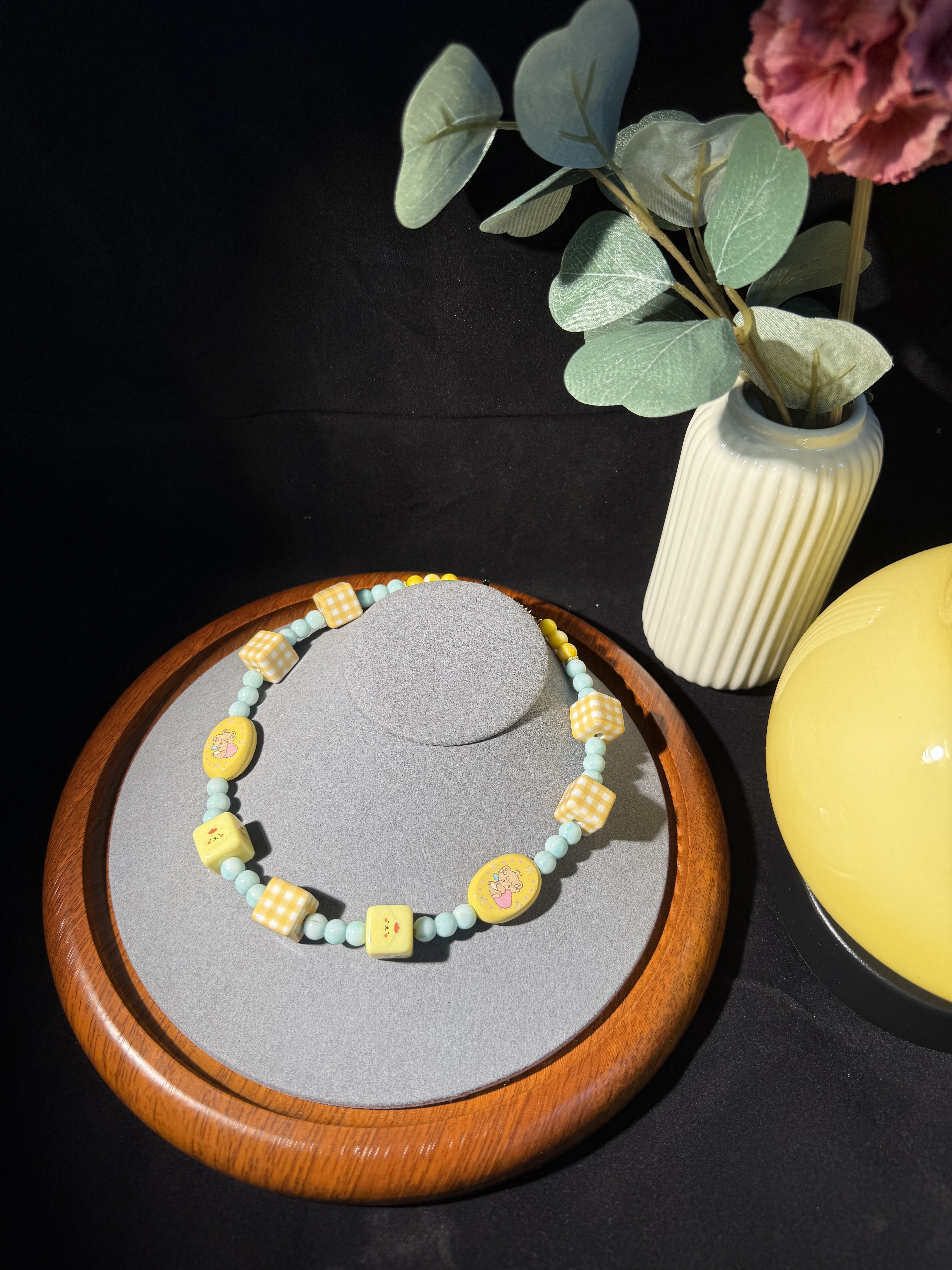 进口尼泊尔手工琉璃搭配亚克力小狗方珠扁珠项链 锁骨链 chocker