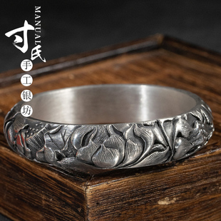 云南大师手工制作立体錾刻浮雕复古做旧泥鳅背牡丹花手镯.传承