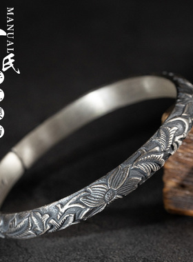 大理原创手工银饰足银复古做旧錾刻泥鳅背满雕牡丹手镯