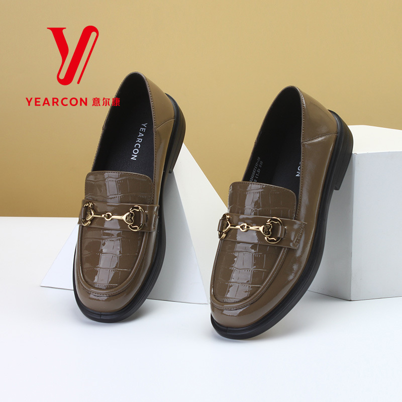 意尔康2022新款女鞋乐福鞋英伦风