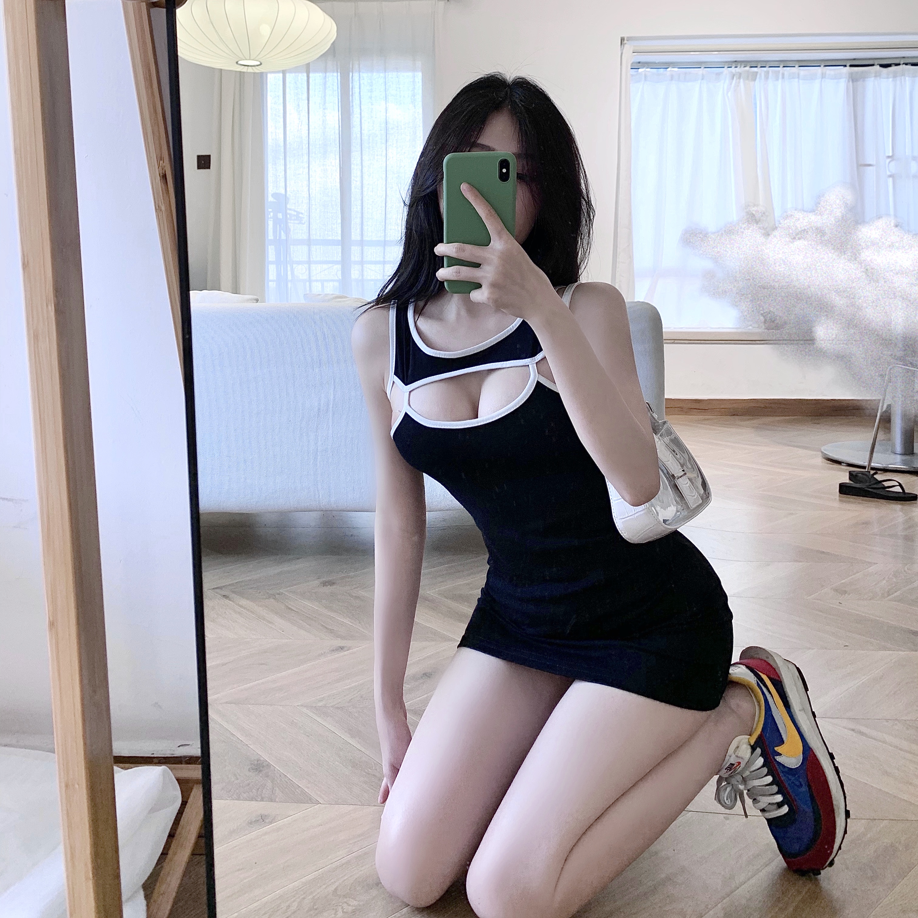 Blahs 新款前后两穿卡戴珊辣妹低胸显瘦连衣裙小众修身性感包臀裙