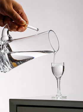 进口Duende进口白酒红酒分酒器家用带把无铅水晶玻璃醒酒器