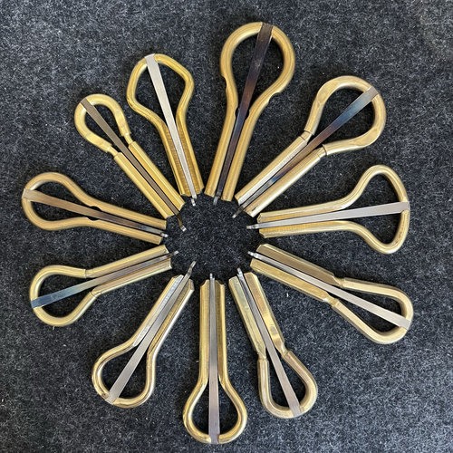 俄罗斯蒙古鄂伦春口弦琴黄铜初学民族呼麦乐器赠送牛皮套口簧琴