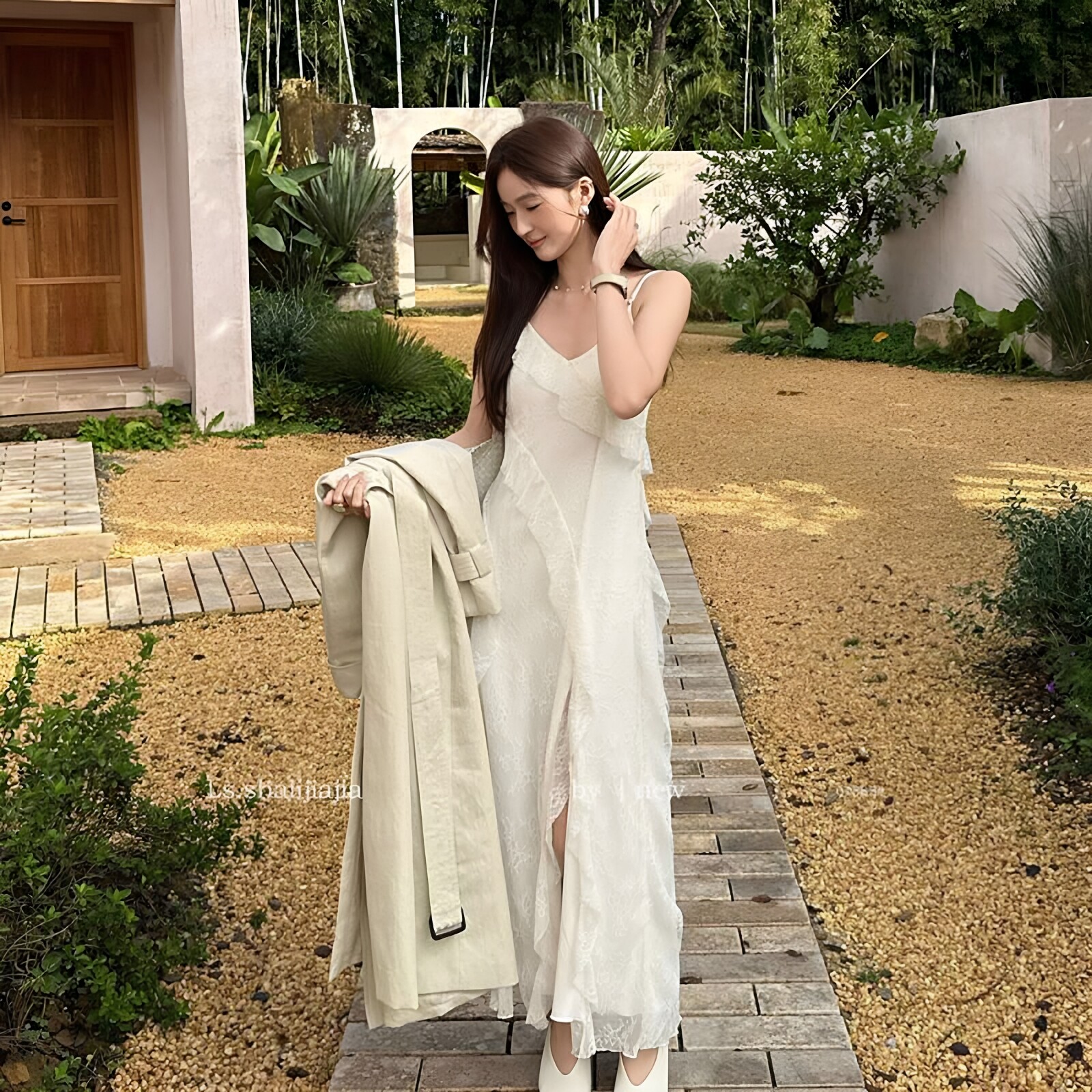 法式春季蕾丝度假收腰LS仙女61385女长裙述致吊带连衣裙气质2026