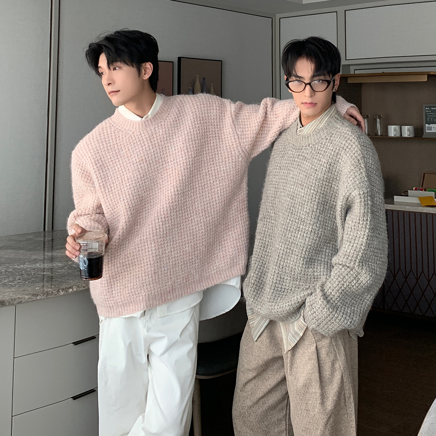 Hualun秋冬圆领针织毛衣