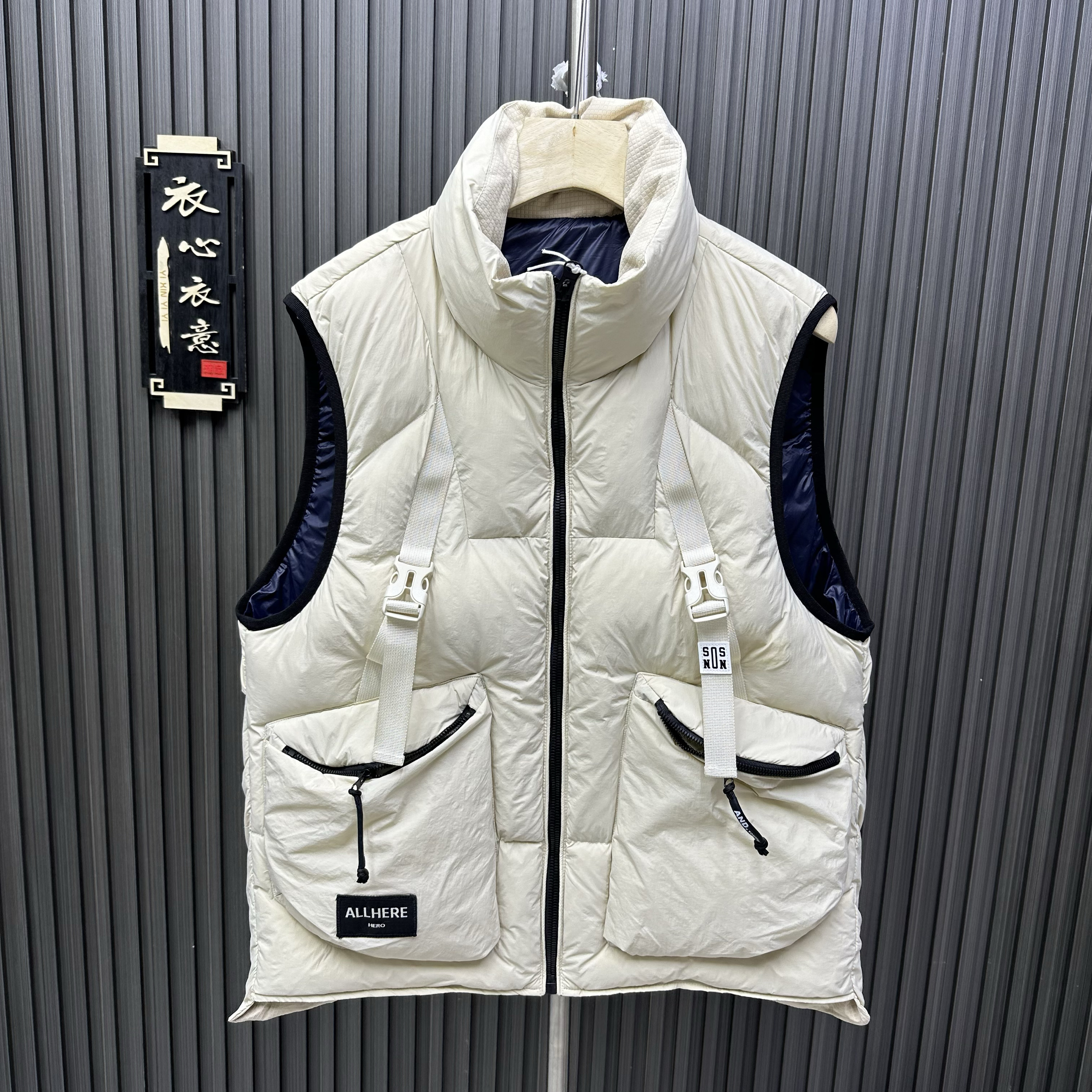 2024美式户外羽绒马甲男秋冬新款时尚工装大口袋加厚保暖宽松背心