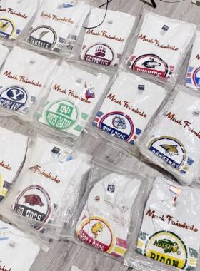 C1023外贸新款V领潮流印花女华夫格T恤弧形下摆棉质舒适休闲上衣