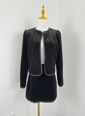 K3068外贸新款女装夹棉保暖搭扣外套+短裙丝绒套装秋冬时髦两件套