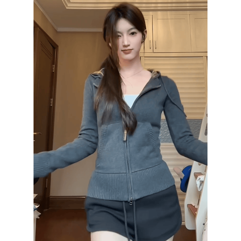 韩系复古格子拼接连帽毛衣女秋季设计感短款立领拉链针织开衫上衣