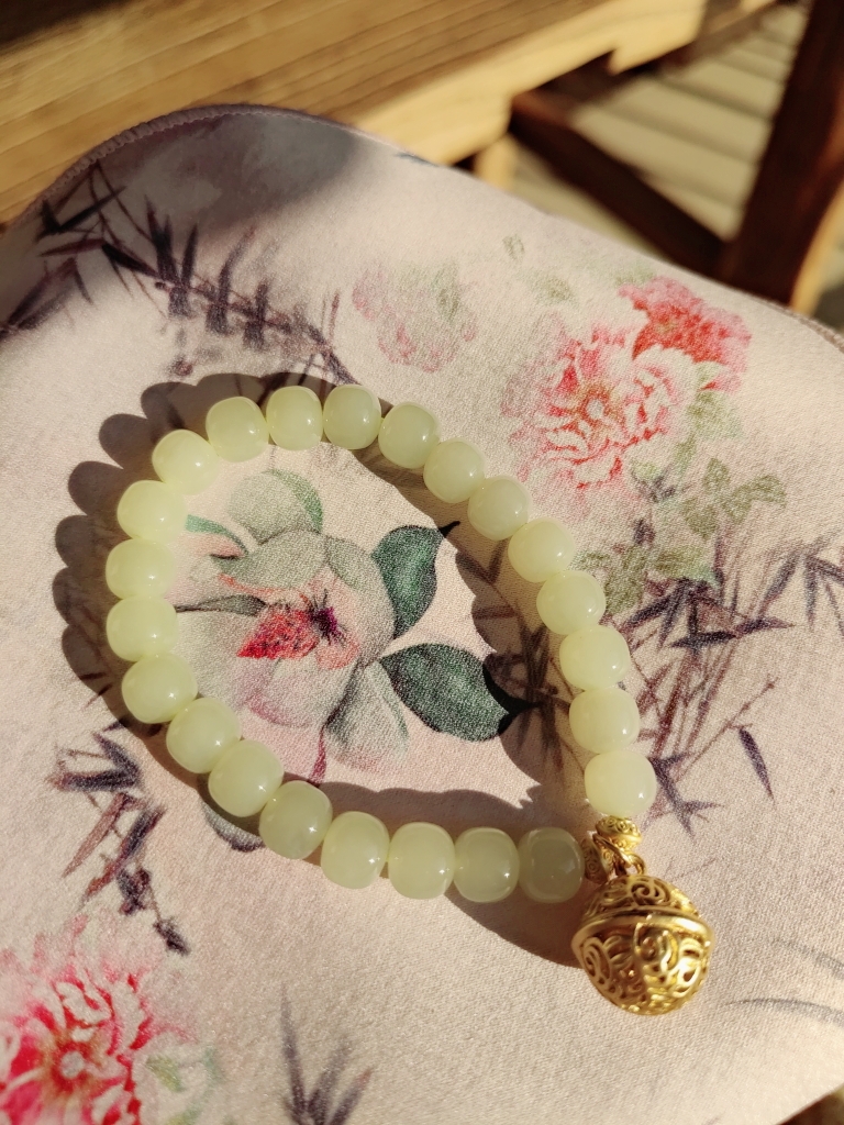 和田玉黄口单圈