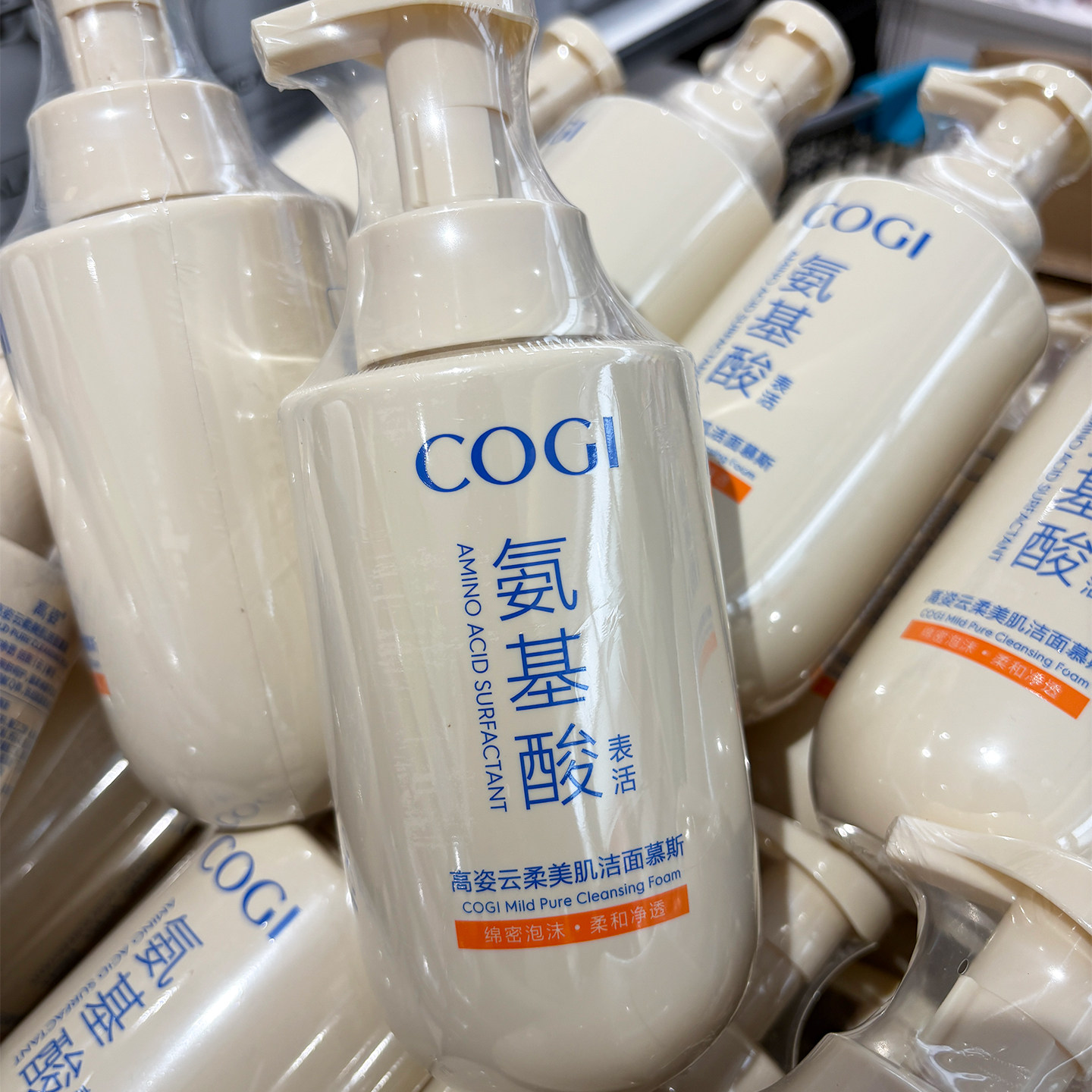 胖 东来许昌高姿云柔美肌洁面慕斯500ml温和泡沫保湿氨基酸洗面奶