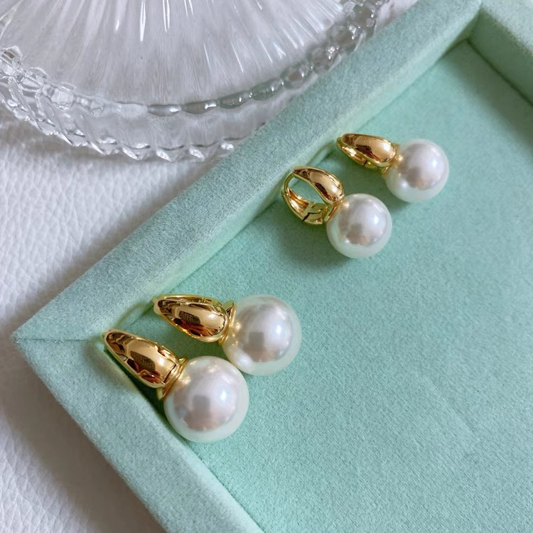 925银钩贝珠珍珠提包耳环女气质名媛法式复古金色耳扣