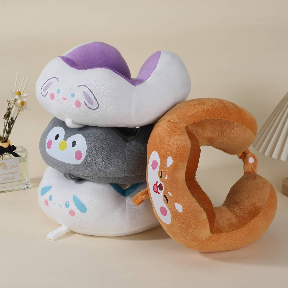 护颈U型枕卡通枕头成人学生午休睡觉颈椎枕便携长途旅行坐车U形枕