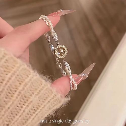 施家珍珠小香风八芒星罗盘手链女轻奢镶钻高级感小众设计手饰品