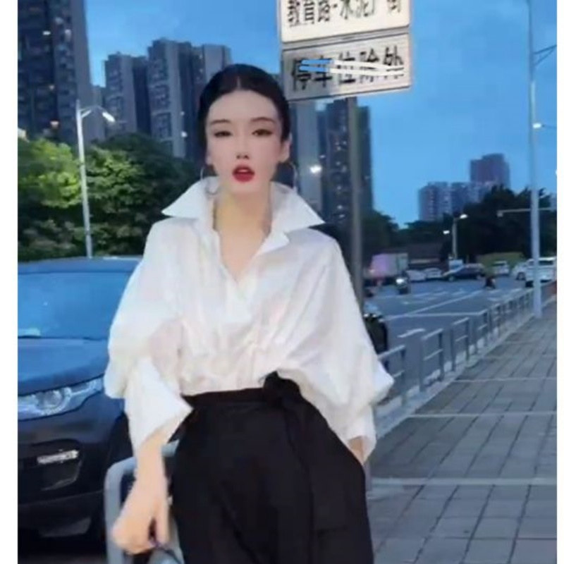 洋气高级网红气质蝙蝠袖白衬衫女轻奢春秋两件套设计感阔腿裤套装