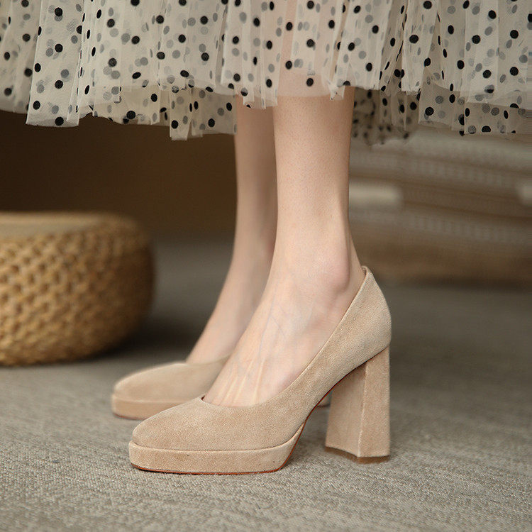 2026春秋新款性感时尚圆头气质女鞋配裙子粗跟防水台单鞋高跟
