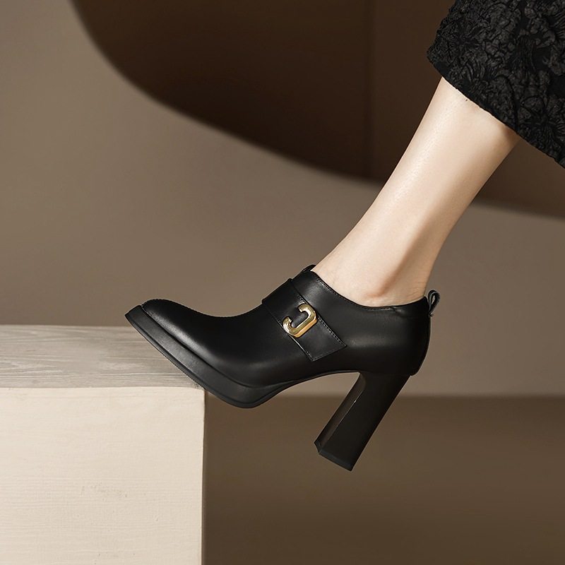 头层牛皮粗跟深口单鞋女高跟鞋秋冬新款女鞋尖头小皮鞋窝窝鞋,女鞋,深口单鞋,淘宝优惠券,粉丝福利购,淘宝优惠卷