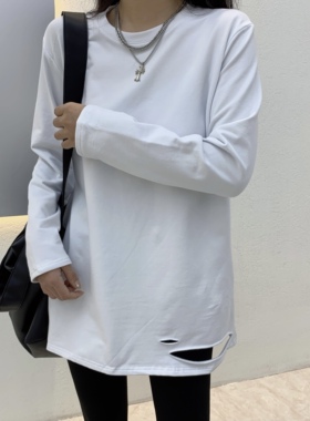 DW秋冬季加绒下摆破洞长袖T恤女白色t百搭打底衫女中长款宽松上衣