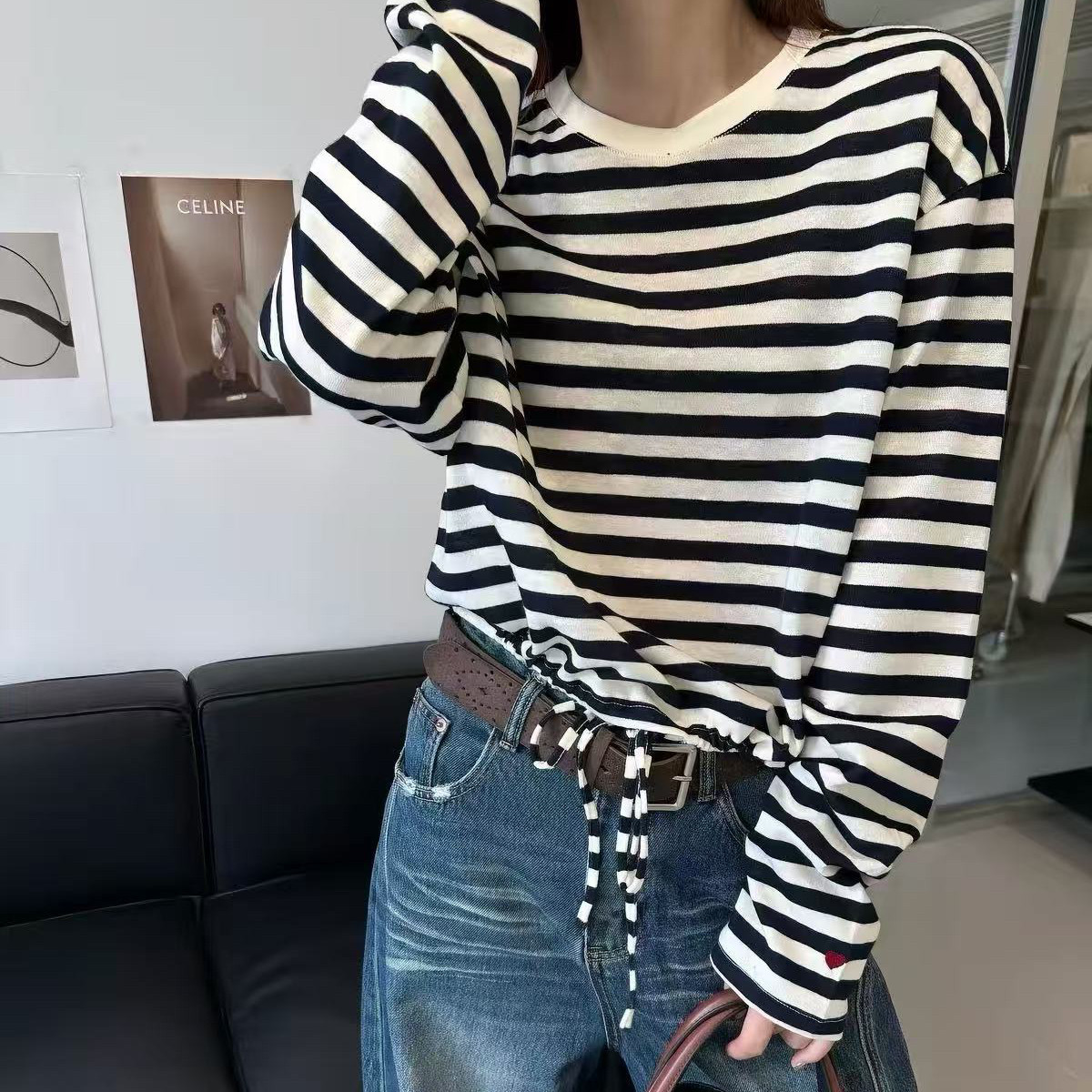 DW长袖条纹T恤女秋冬韩版宽松显瘦短款小个子抽绳打底上衣8800图片