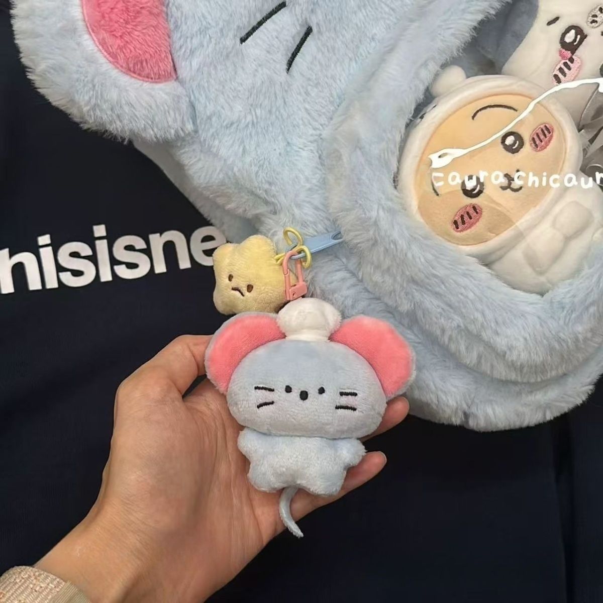 气哭啦贪吃鼠挂件可爱毛绒钥匙扣包包挂配饰送朋友礼物搭配