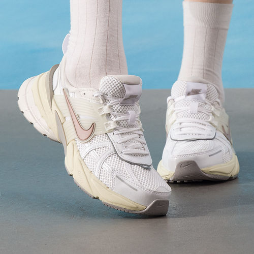 NIKE耐克女鞋V2K RUN米白灰复古百搭厚底老爹鞋跑步鞋FD0736-112
