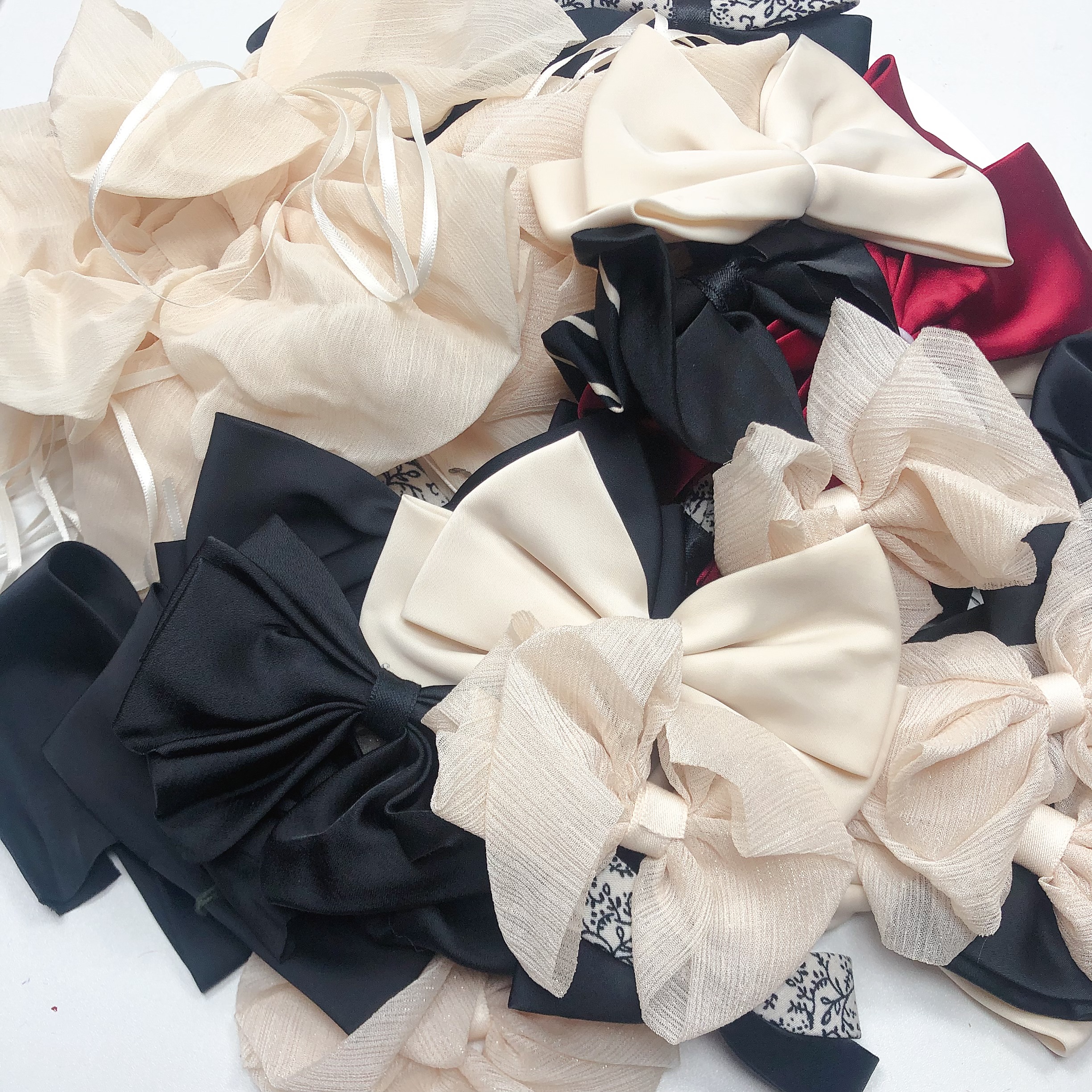 T67蝴蝶结混发盘中250克约38个diy手工材料配件满30包邮