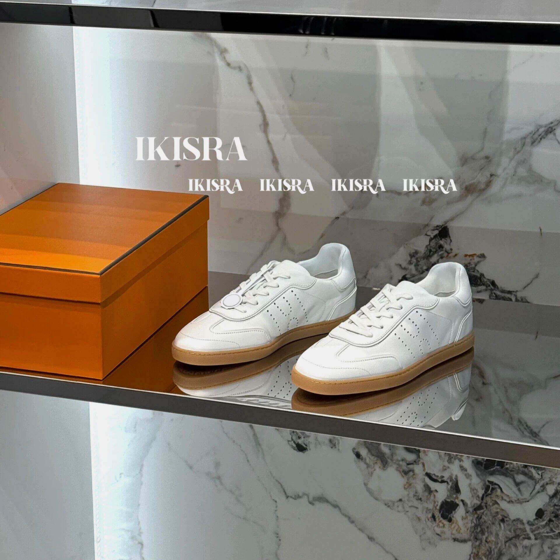 cece 4/21  新款镂空字母平底小白鞋低帮运动鞋