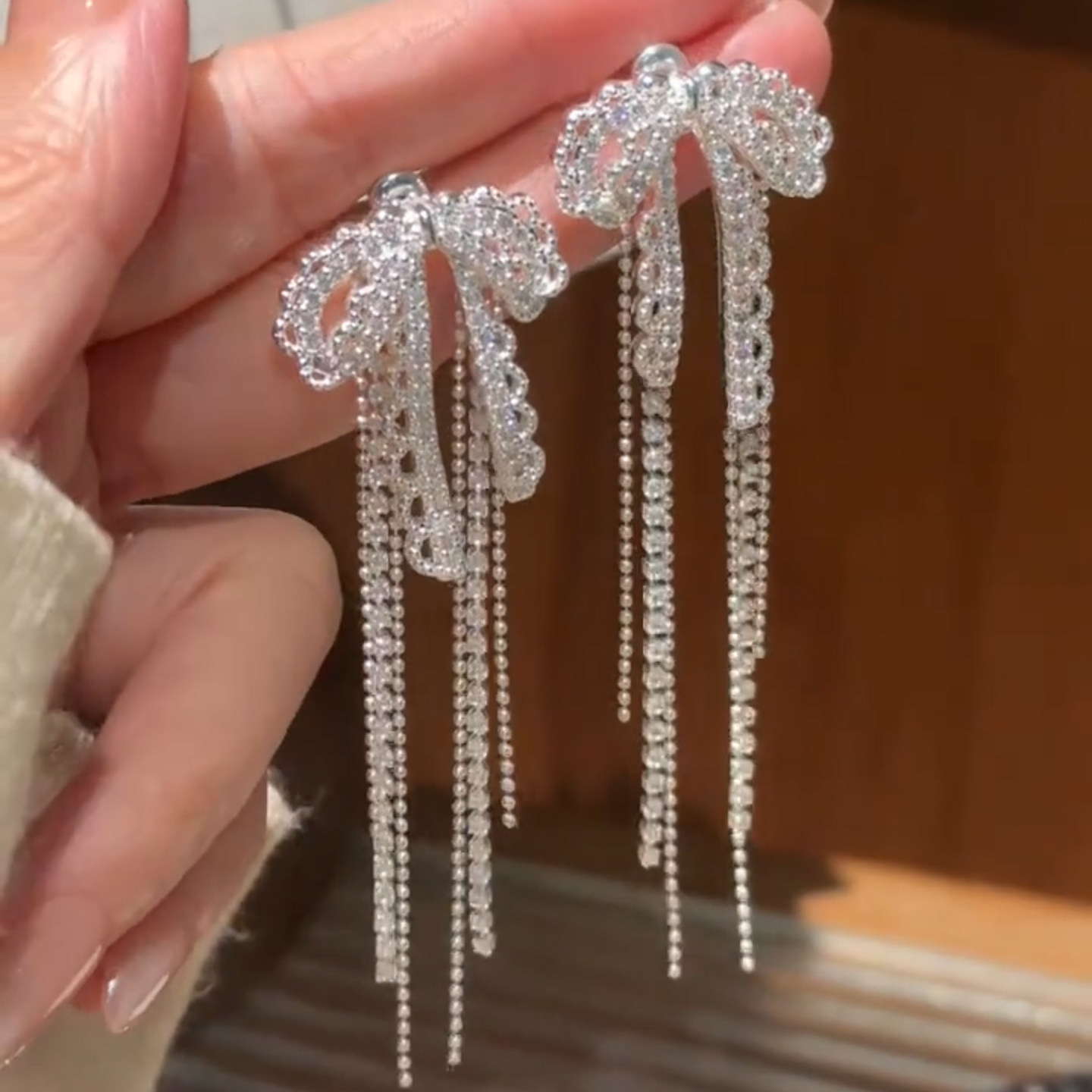 超仙蕾丝蝴蝶结流苏耳环女