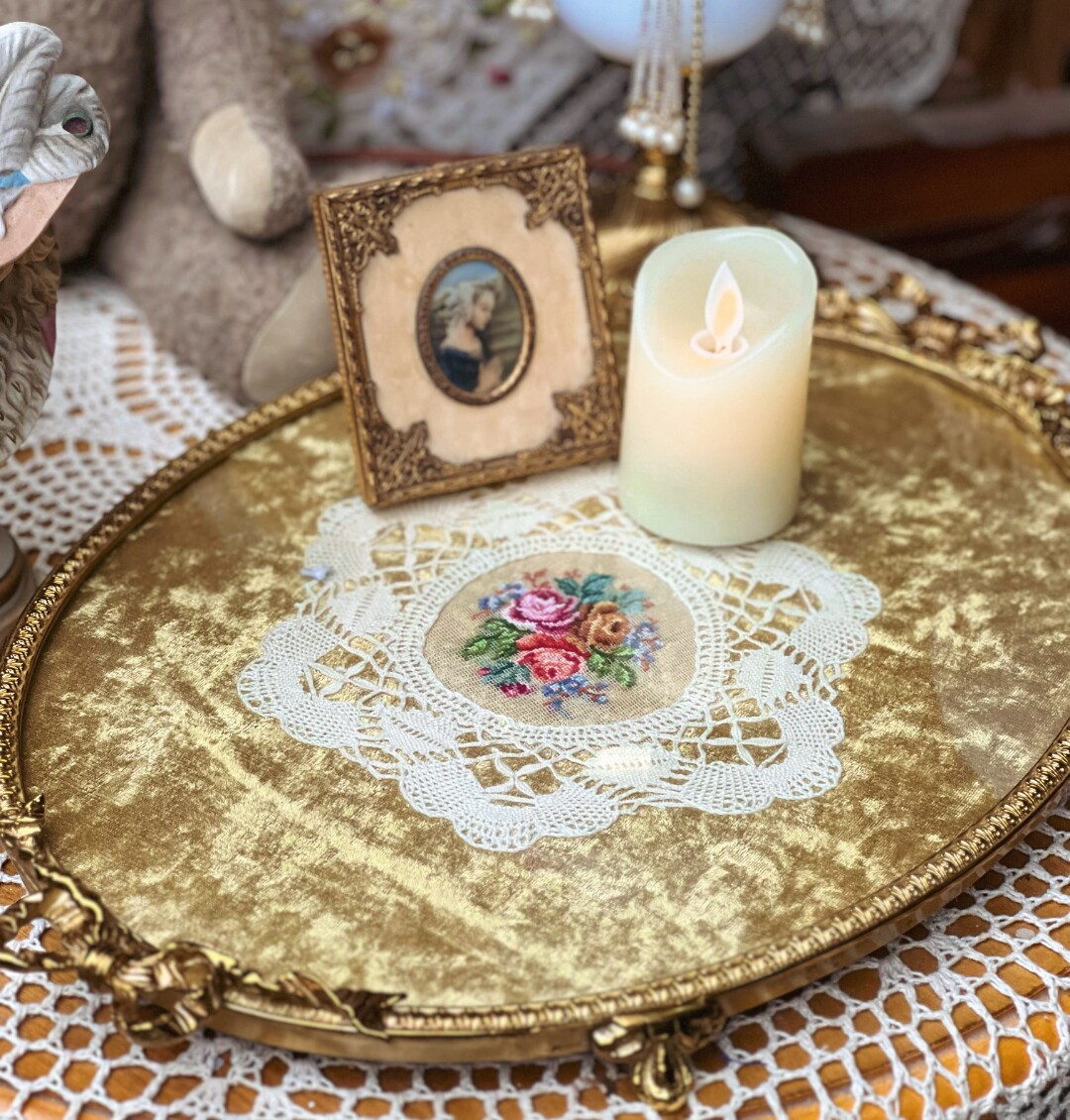 原创法式中古风复古黄铜蝴蝶结托盘椭圆点心盘拍摄道具首饰盘软装