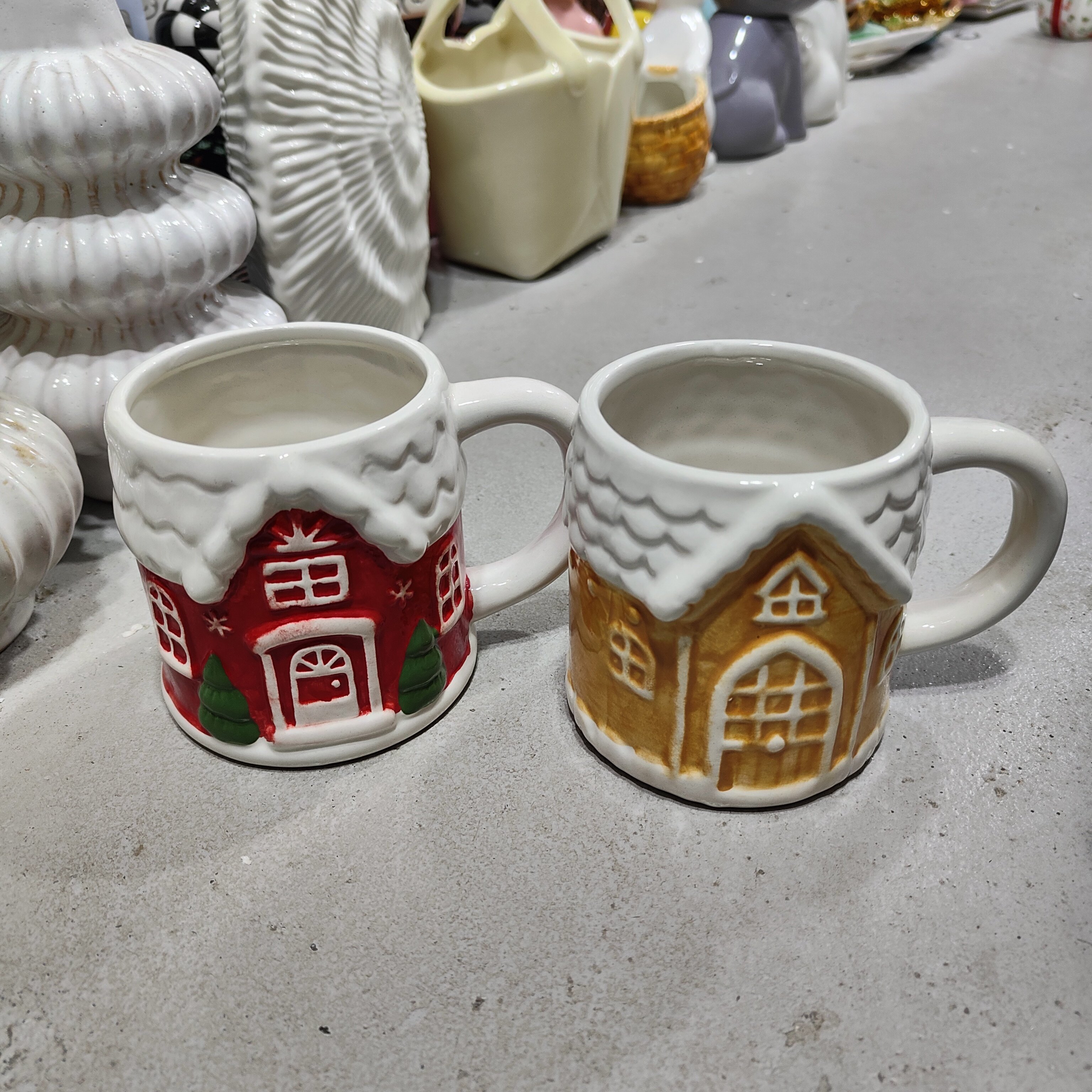 非偏远地区凑满19包邮部分瑕/姜饼房子置物杯风釉染色凸点笔筒