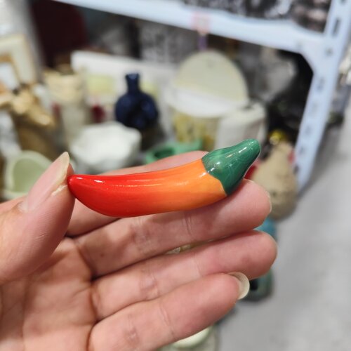 非偏远地区凑满19包邮部分瑕/高温辣椒筷子架迷你摆件