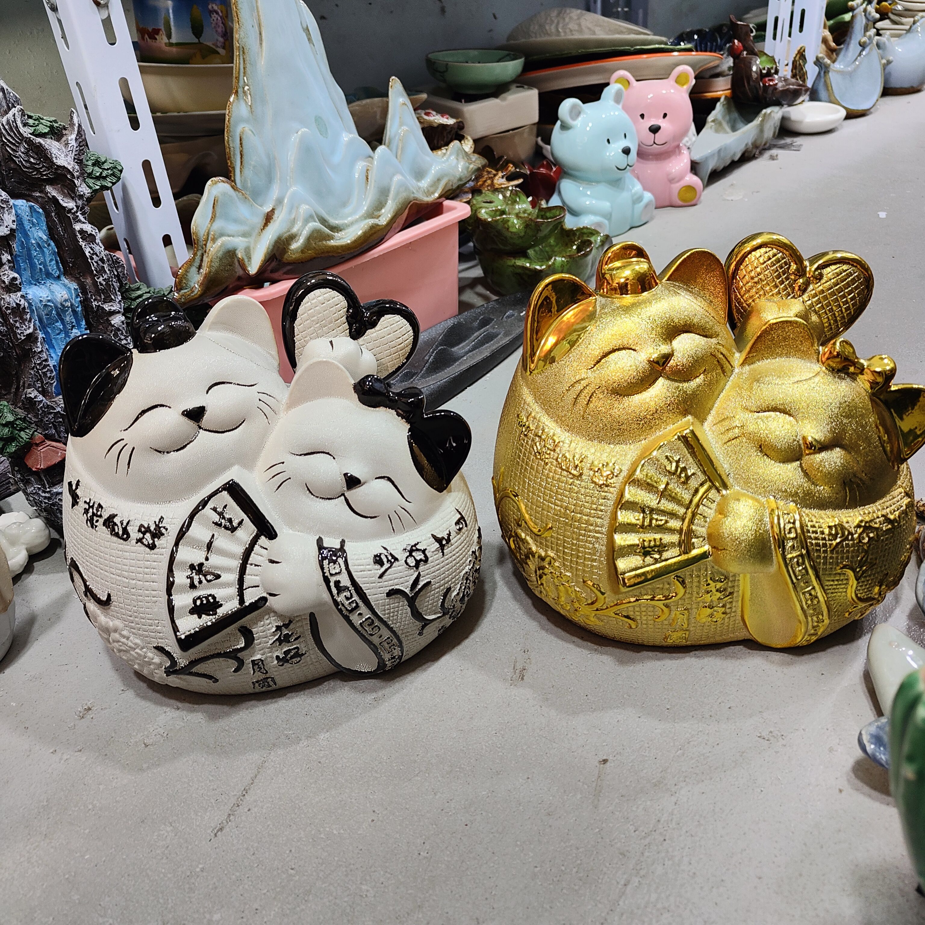非偏远地区凑满19包邮部分瑕/陶瓷结婚情侣礼品招财猫存钱罐摆件