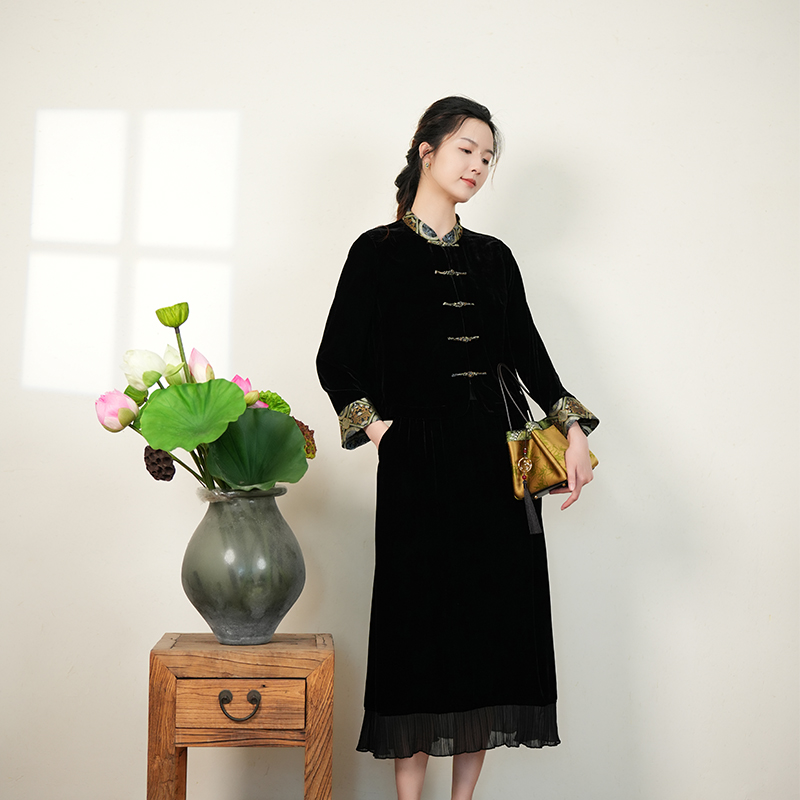 套装拼接外套半裙布符