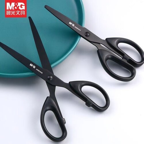 晨光黑刃剪刀学生手工剪刀