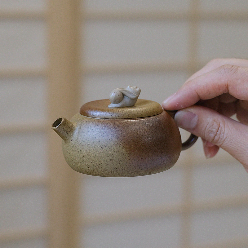 黄龙山原矿黄金段泥紫砂壶