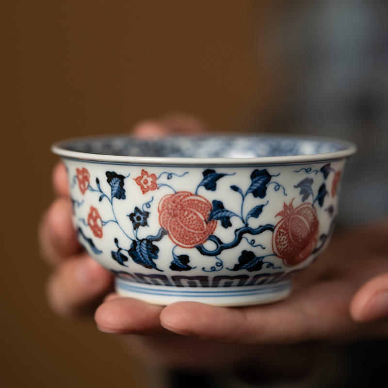 宣德瓜瓞绵绵青花釉里红主人杯