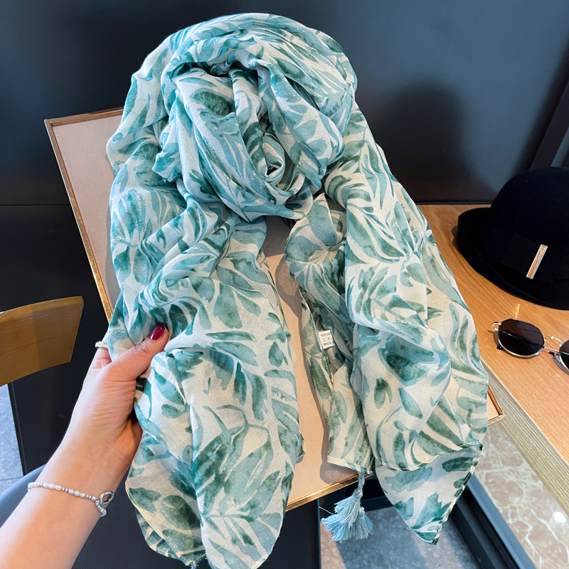 丝巾女夏季韩版百搭薄款纱巾遮阳棉麻水彩树叶绿色沙滩巾防晒披肩