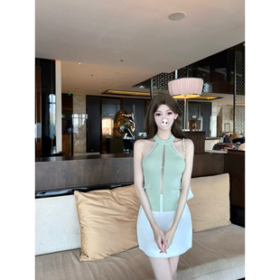 轻氧如春 00pm新品 拼接欧根纱镂空背心上衣 CCZEE