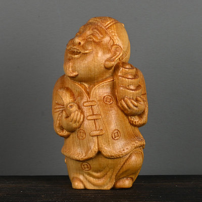 崖柏木雕手把件地主高7cm家装摆件实木雕刻工艺品原创设计财主