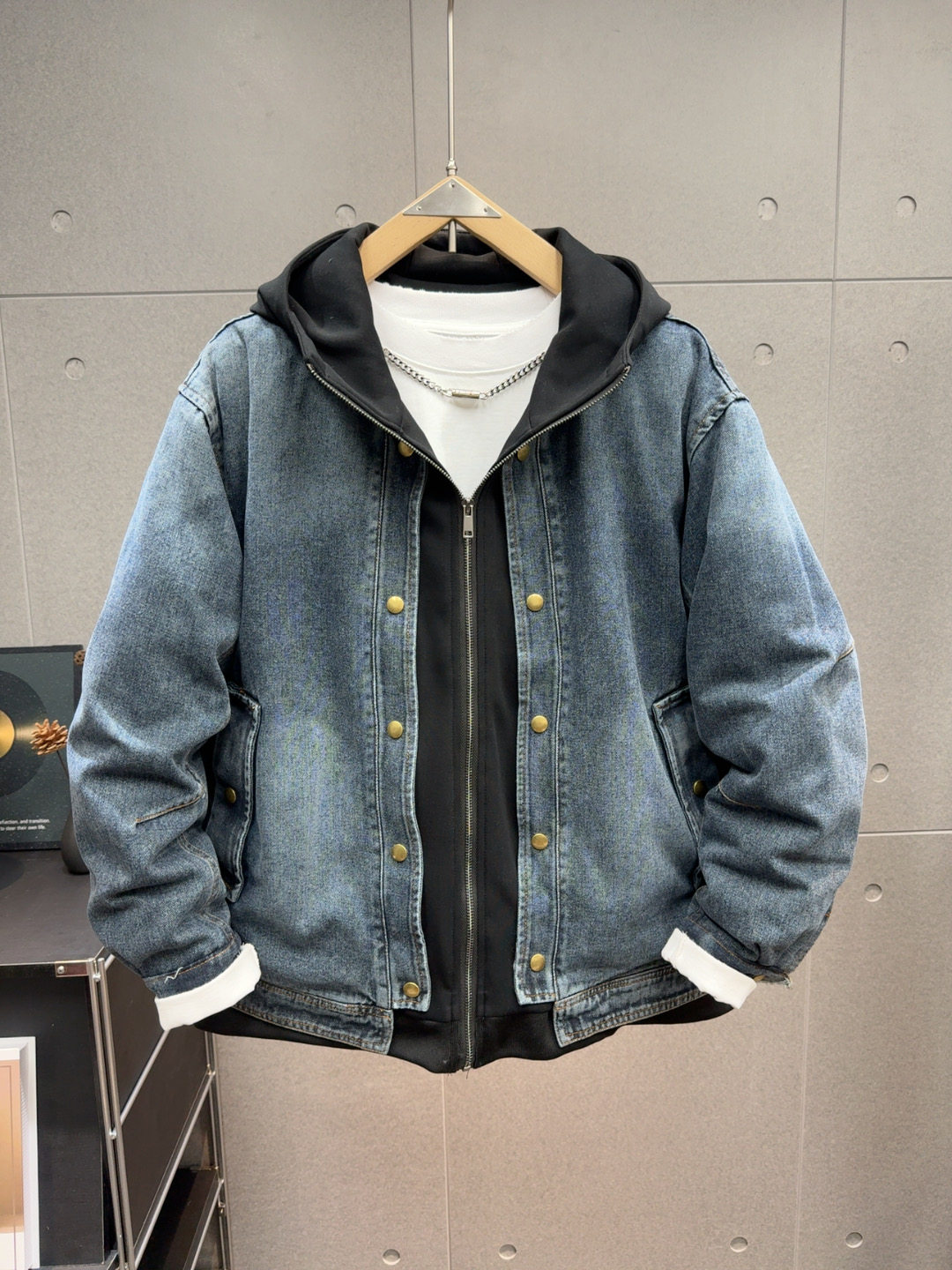 2025冬季新款士连帽薄棉服高级感简约大气轻奢风帅气百搭保暖外套