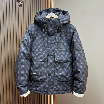 2025新款冬季连帽加厚印花羽绒服