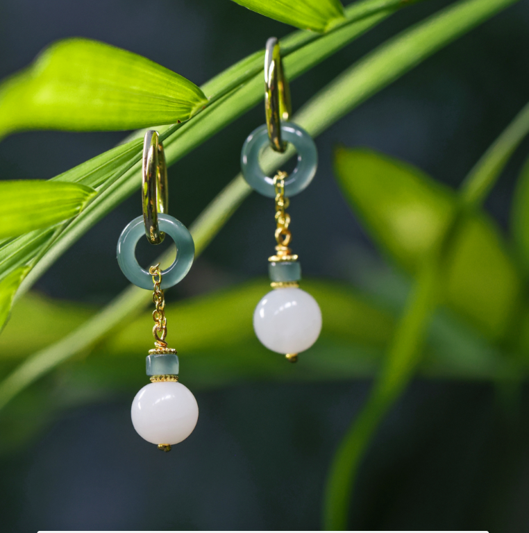 高定天然A货翡翠平安扣甜甜圈和田玉耳饰耳高端时尚KBR1020002,珠宝/钻石/翡翠,耳饰,淘宝优惠券,粉丝福利购,淘宝优惠卷