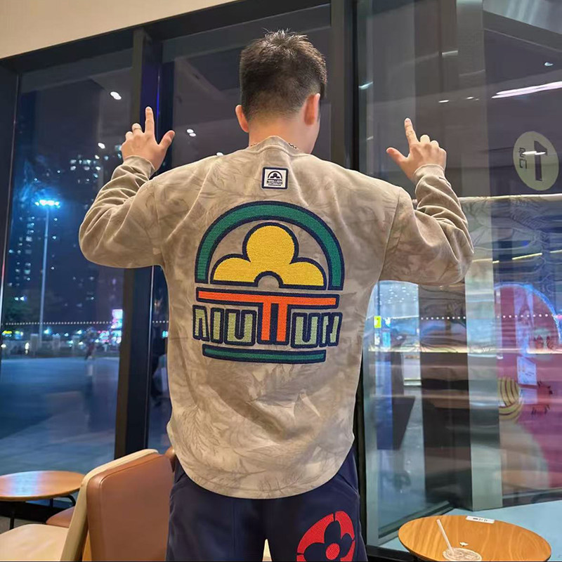 美式痞帅炸街高级感印花男士个性卫衣加绒加厚冬季扎染打底体恤衫