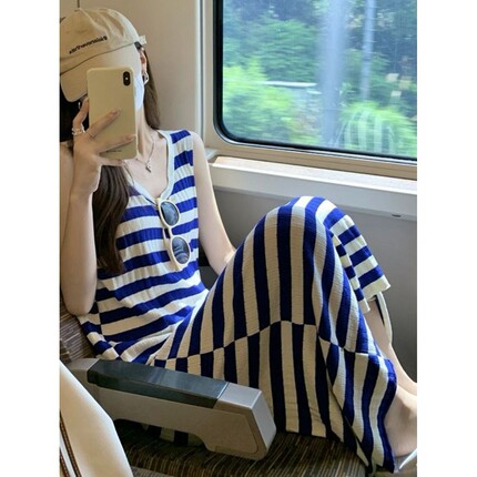 胖东来优选条纹无袖背心针织连衣裙女春夏宽松休闲慵懒风中长款裙